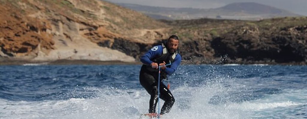 Expérience de wakeboard privée de 30 minutes dans le sud de Tenerife