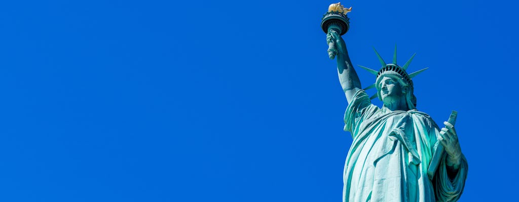 Tour a la Estatua de la Libertad con autobús expreso desde Midtown Manhattan