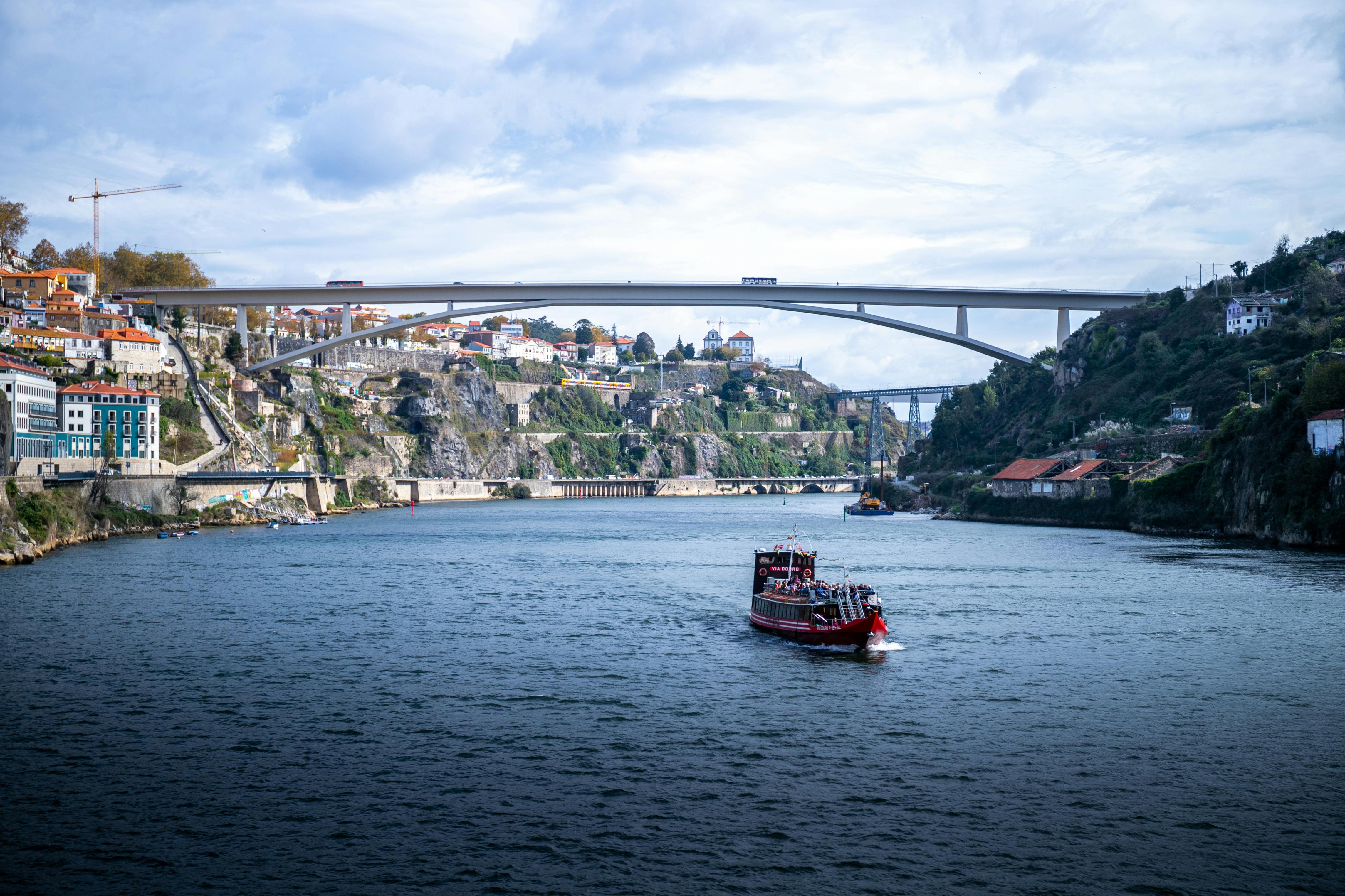 Culture and leisure along River Douro