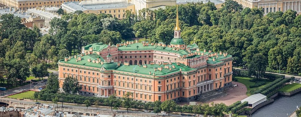 Ingressos prioritários para o Castelo Mikhailovsky e áudio tour