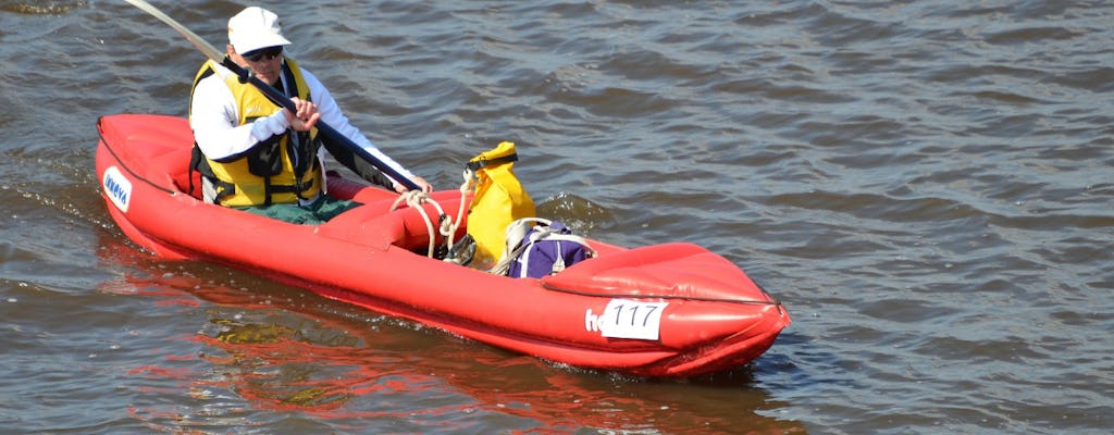 10-Hour kayak or paddle board rental in Chicago
