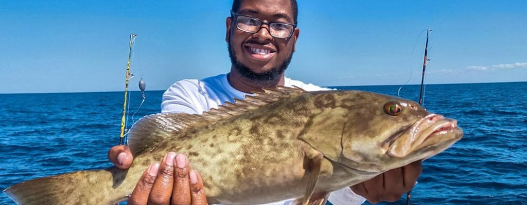 Tour de pesca guiado de medio día en Clearwater con crucero