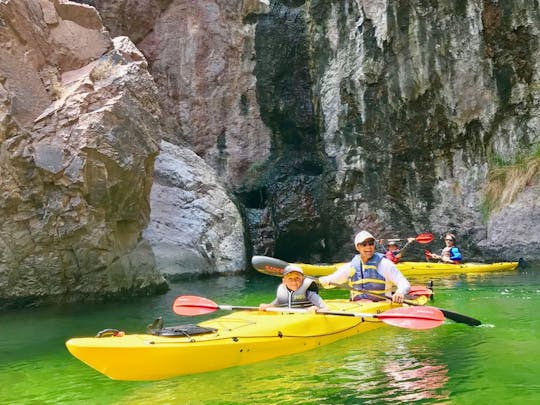 Tour guidato in kayak della Grotta dello Smeraldo