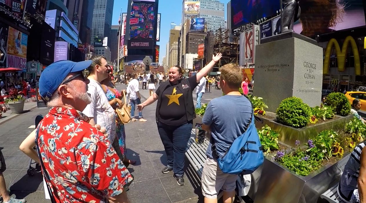 Broadway 2-hour musical theatre guided tour in New York Musement