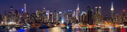 Bateaux New York dinner sightseeing cruise