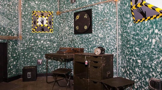 Dead by Dawn - Escaperoom in Dallas