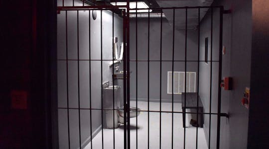 Thailändisches Gefängnis-Escape-Room-Spiel in Philadelphia