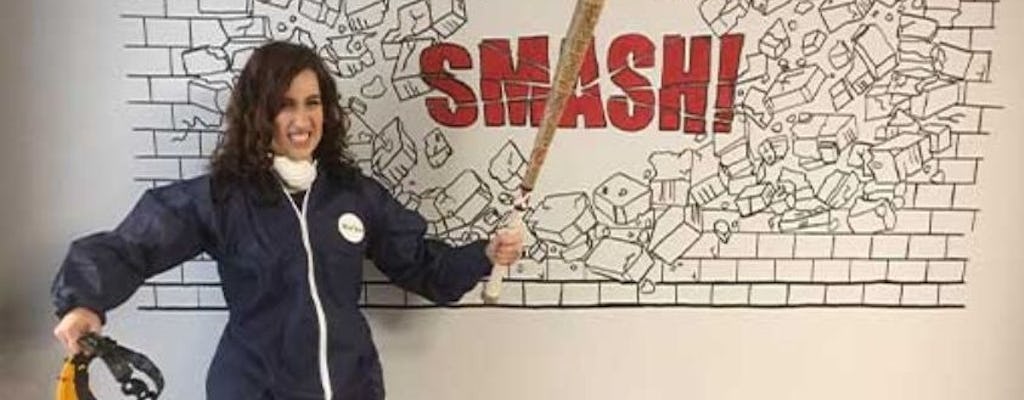 Lone Soldier solo smash room experience in Ottawa