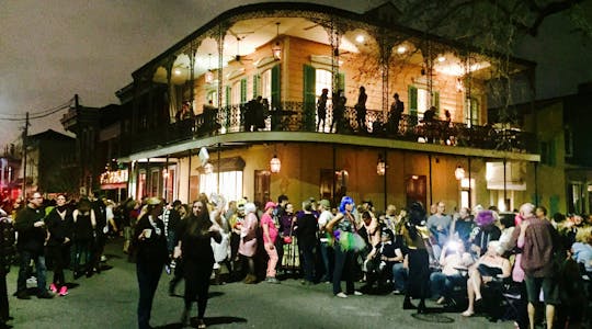 New Orleans Marigny district happy hour guided walking tour