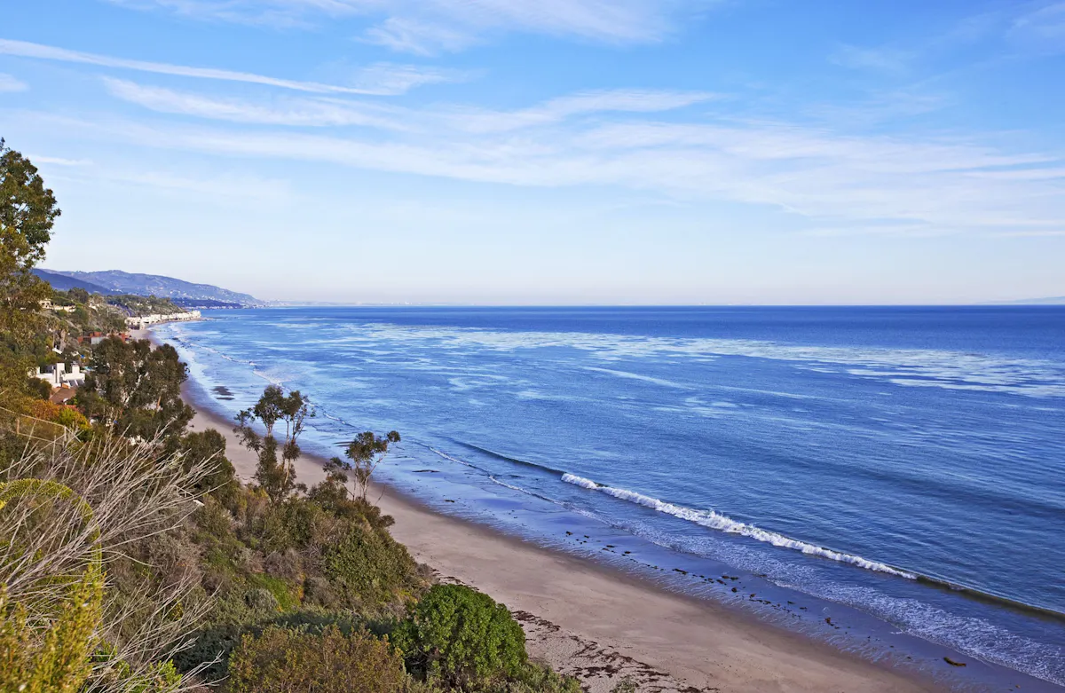 peek-I2flA5kwQoeJ46z15vbe