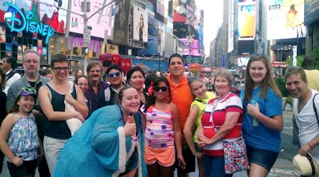 Visita guiada a pie de Gleeks on Broadway en la ciudad de Nueva York