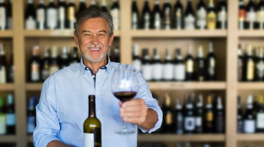 Seattle guided winery and waterfall tour