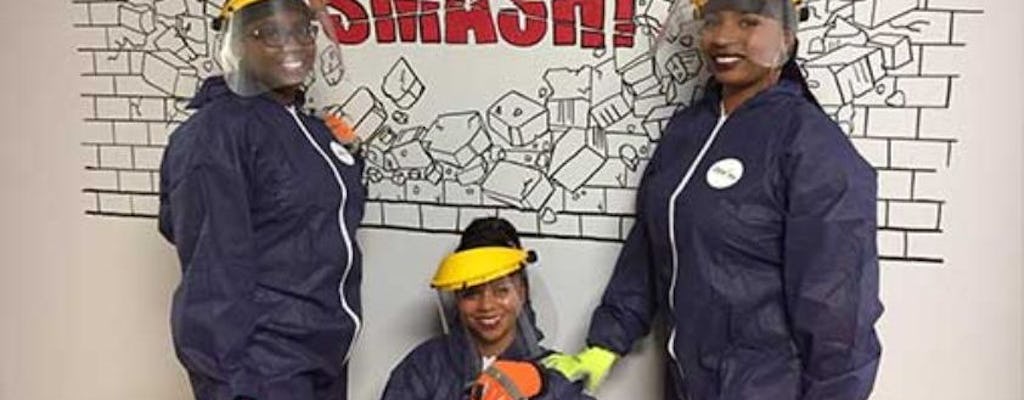 Three Musketeers smash room experience for 3 in Ottawa