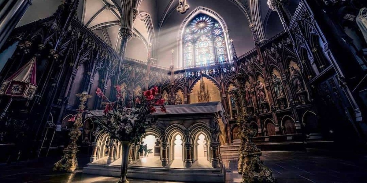 by candlelight guided tour in New York City musement