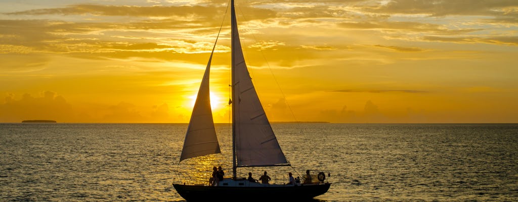 Two-hour sunset sailing tour in San Diego