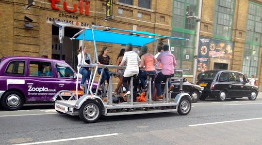 VIP pedals pubcrawl in historic downtown Savannah