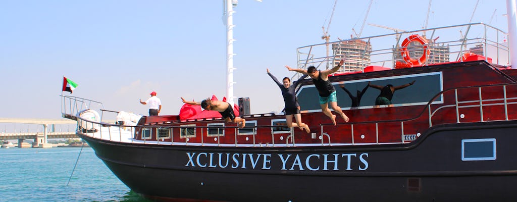 Dubai Marina - Navigation avec barbecue et baignade dans la lagune de Dubaï