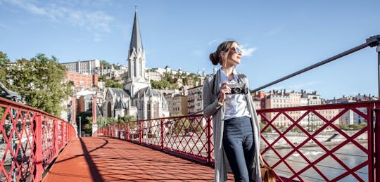 Storie d'amore del tour guidato di Lione
