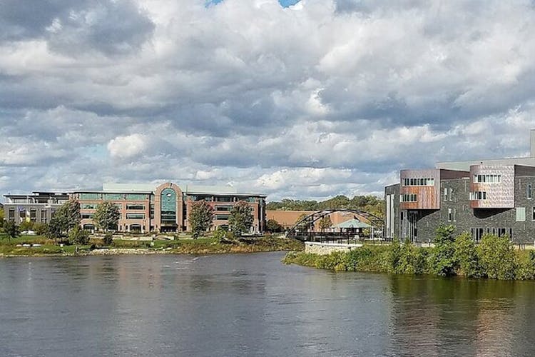 Explore historical downtown Eau Claire on a self-guided walking tour