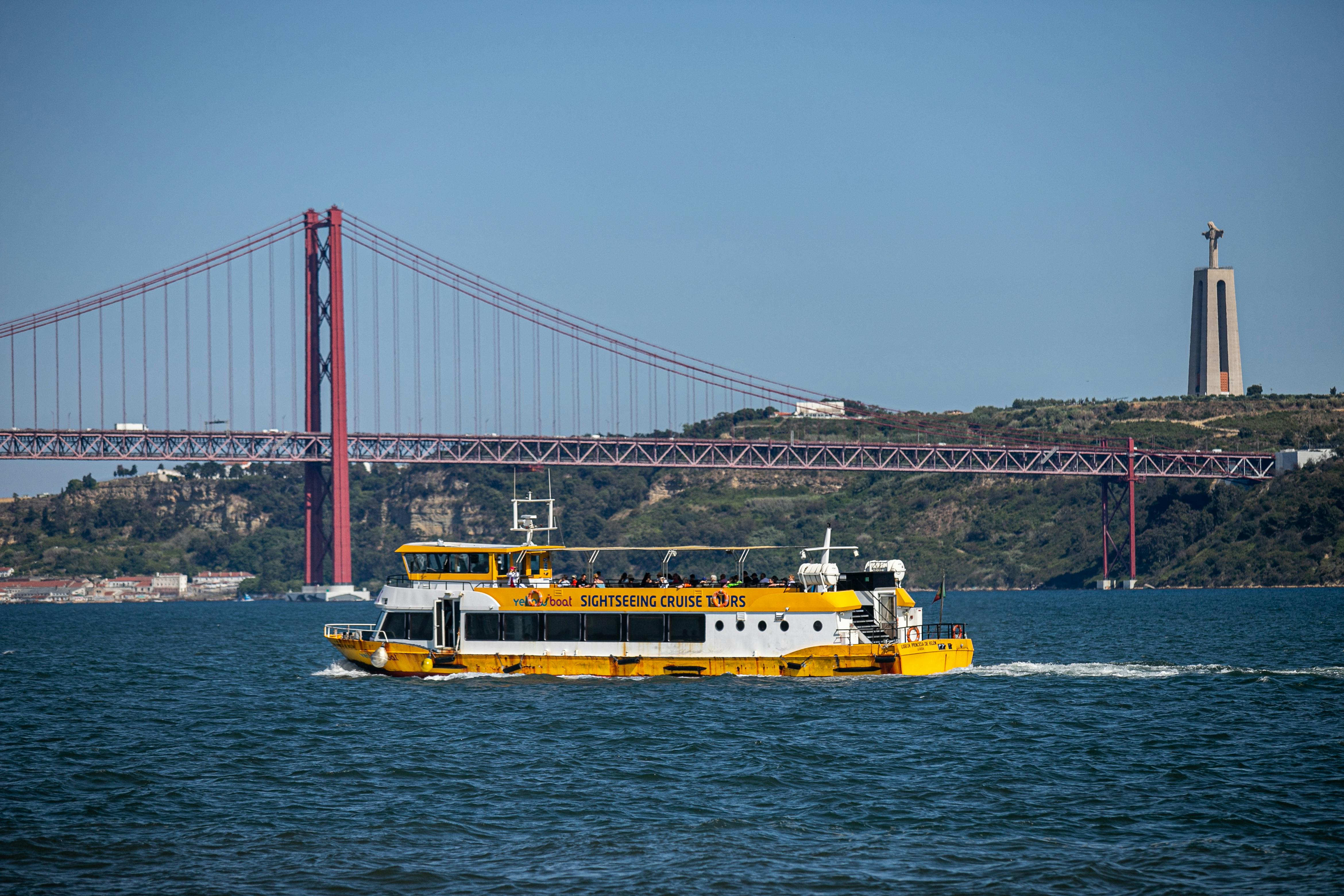 Belém Lisbon bus and Yellow boat combined tickets