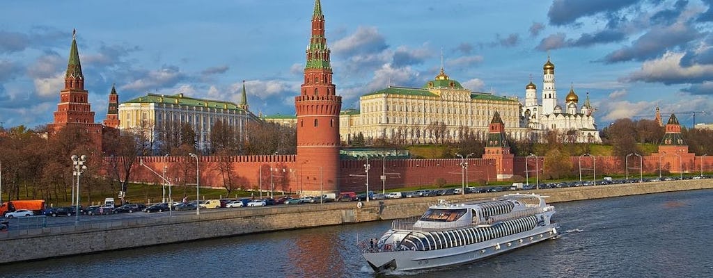 Crucero por el río en un yate y recorrido con audio en Moscú