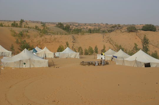Excursão de 2 dias ao deserto de Lompoul e à cidade de Saint Louis saindo de Riu Baobab Pointe Sarène