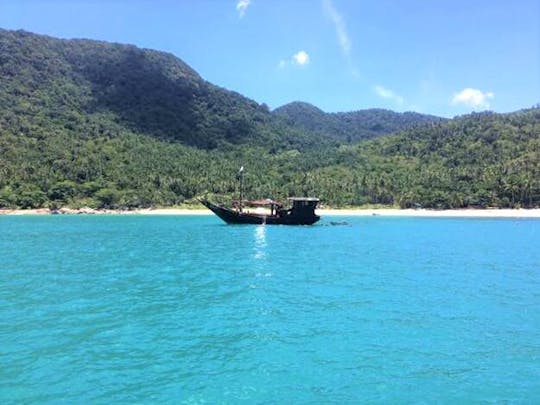 Koh Phangan med junkebåd