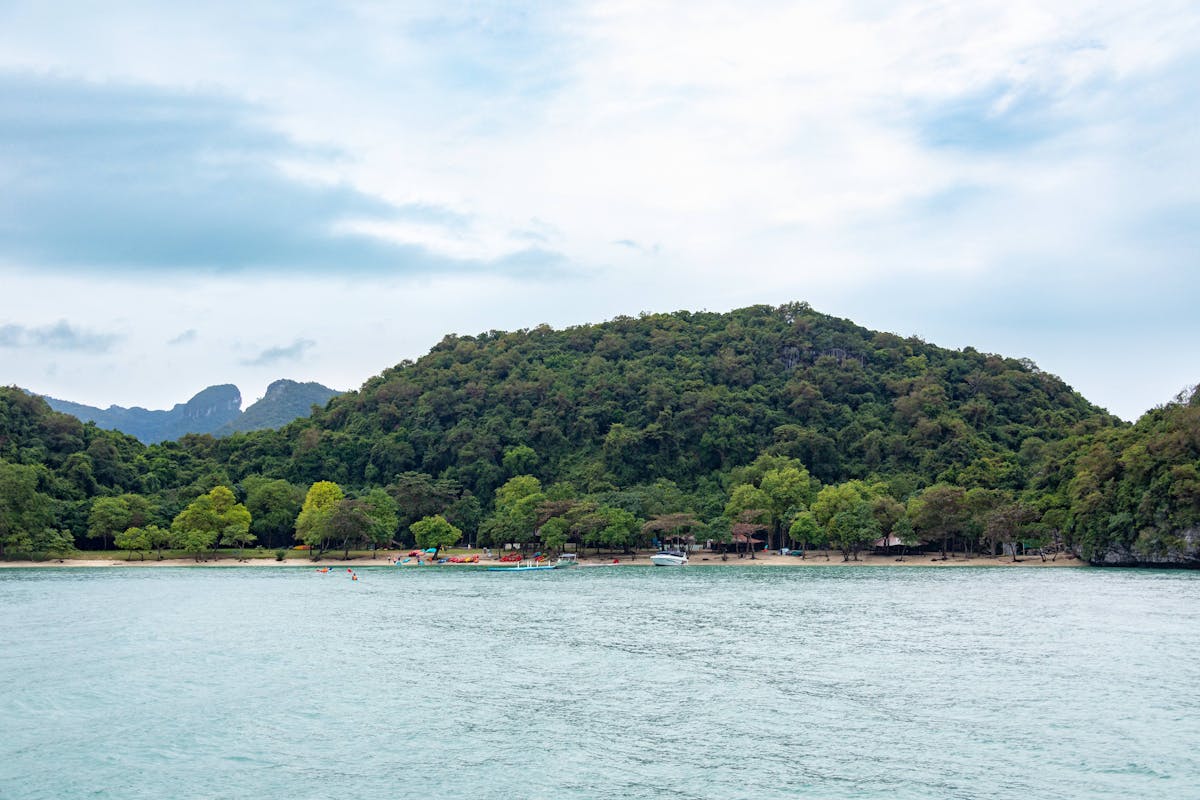 Angthong Marine Park by Blue Star Kayaking