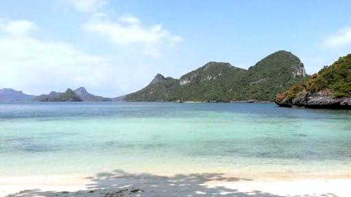 Angthong Marine Park by Speedboat