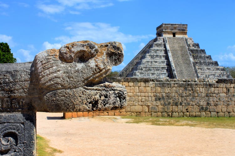 Chichen Itza self-guided tour with audio narration & map