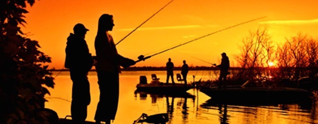 Nighttime snapper fishing charter in Hollywood