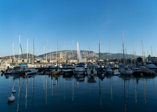 2-hour family walking tour in Lausanne