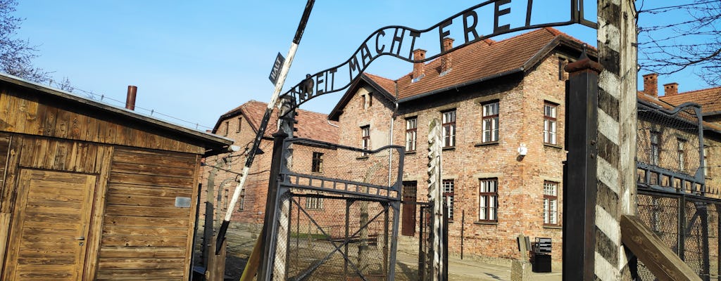 Tour guiado ao memorial Auschwitz - Birkenau  de Cracóvia