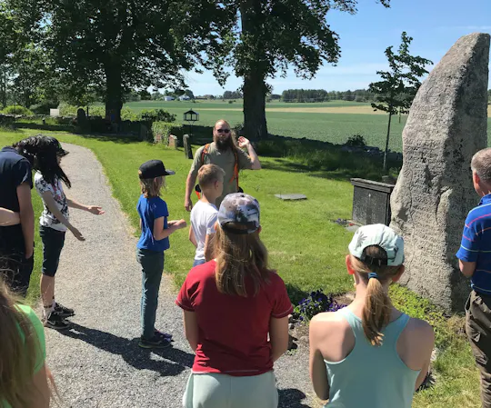 Visite guidée à pied des cimetières d'Uppsala