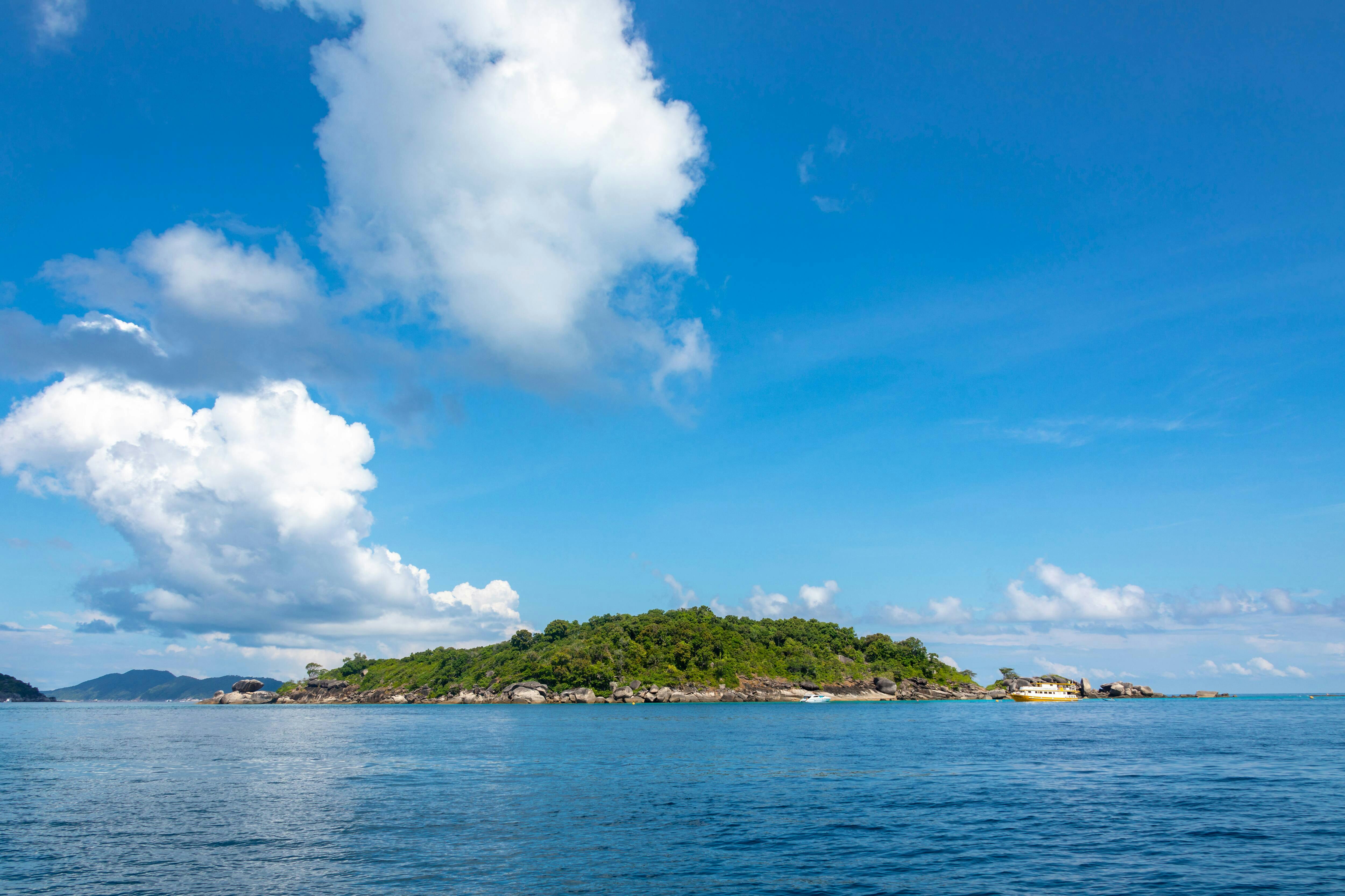 Similan Islands Tour by Speedboat from Khao Lak