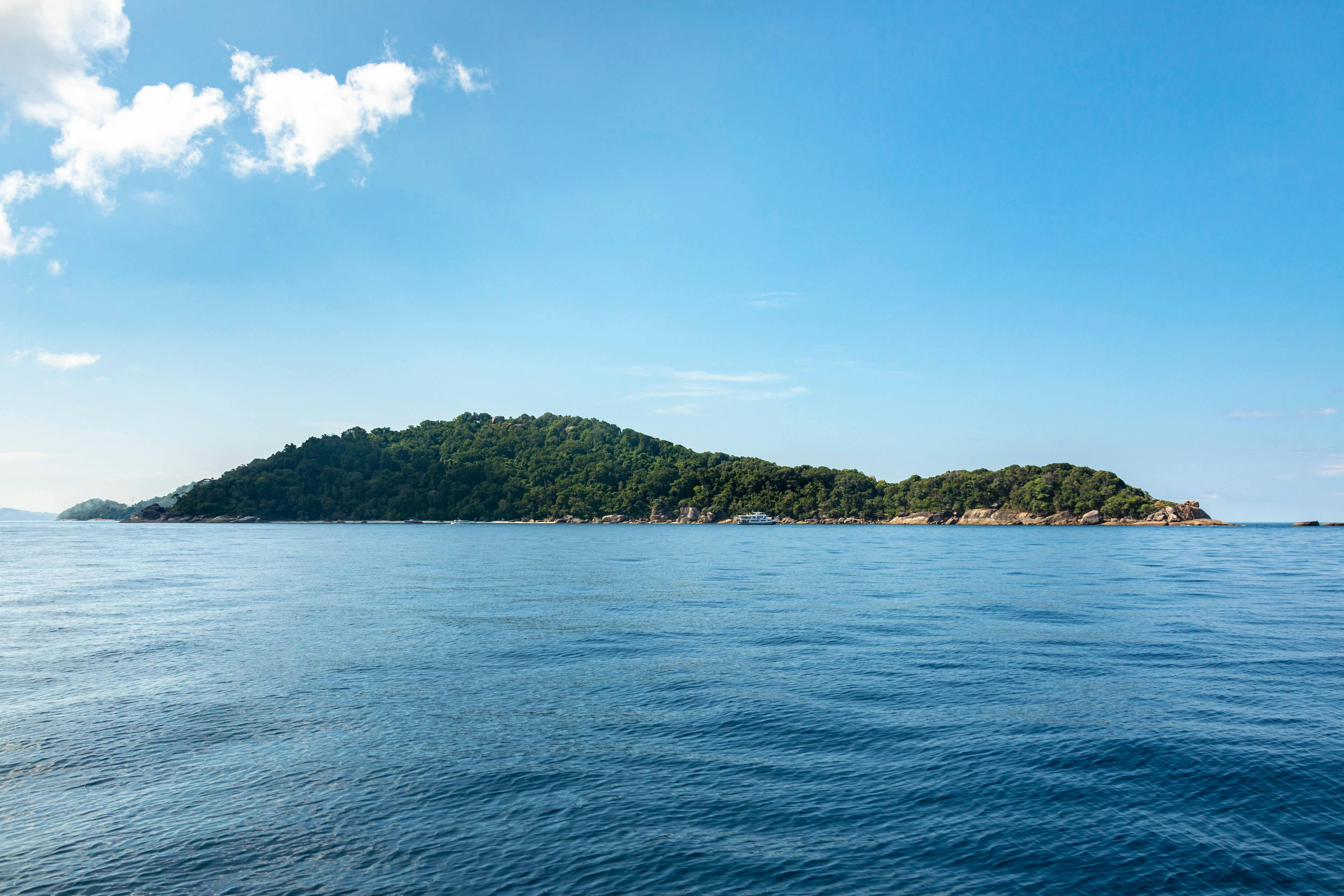 Similan Islands Tour by Speedboat from Khao Lak