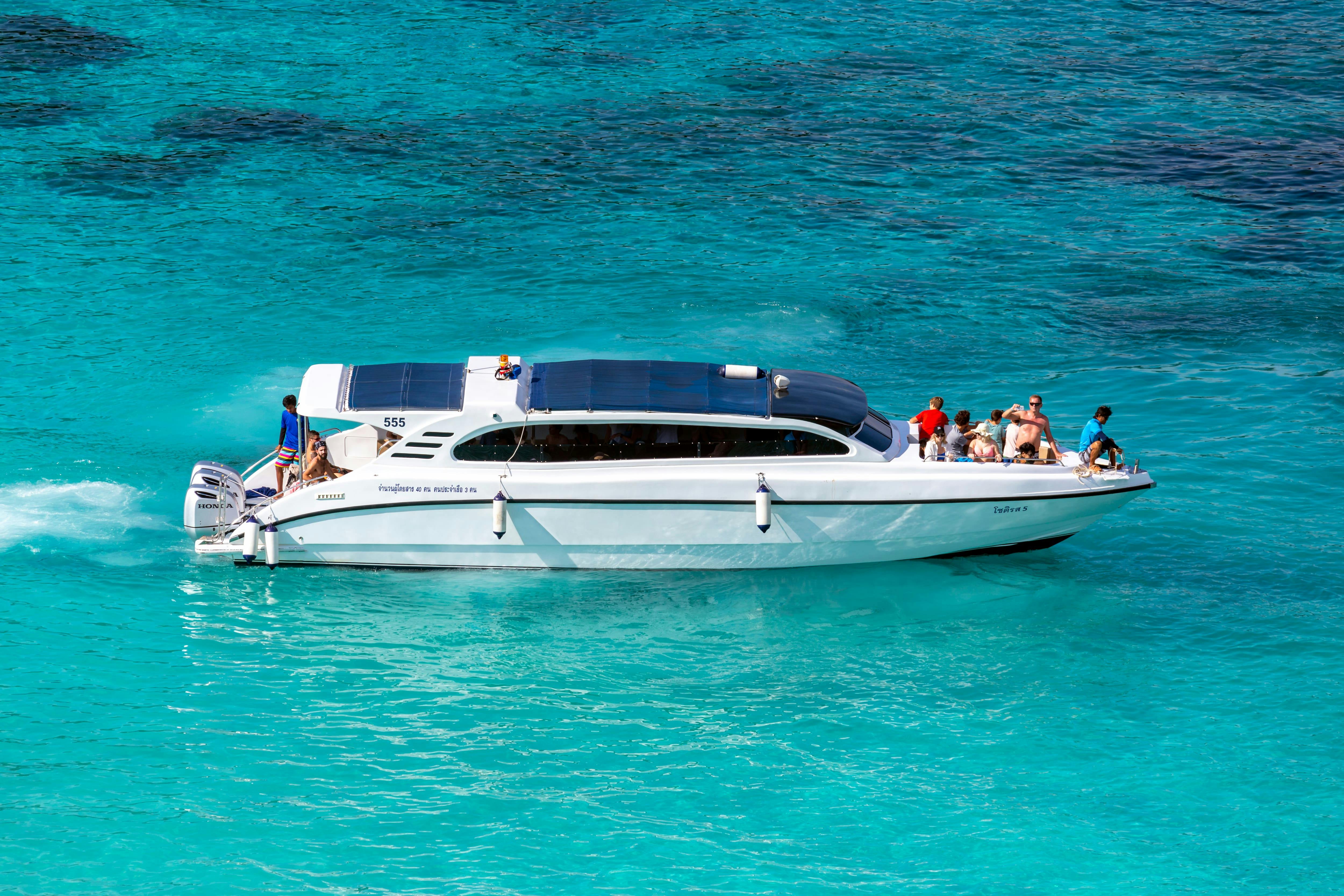 Similan Islands Tour by Speedboat from Khao Lak