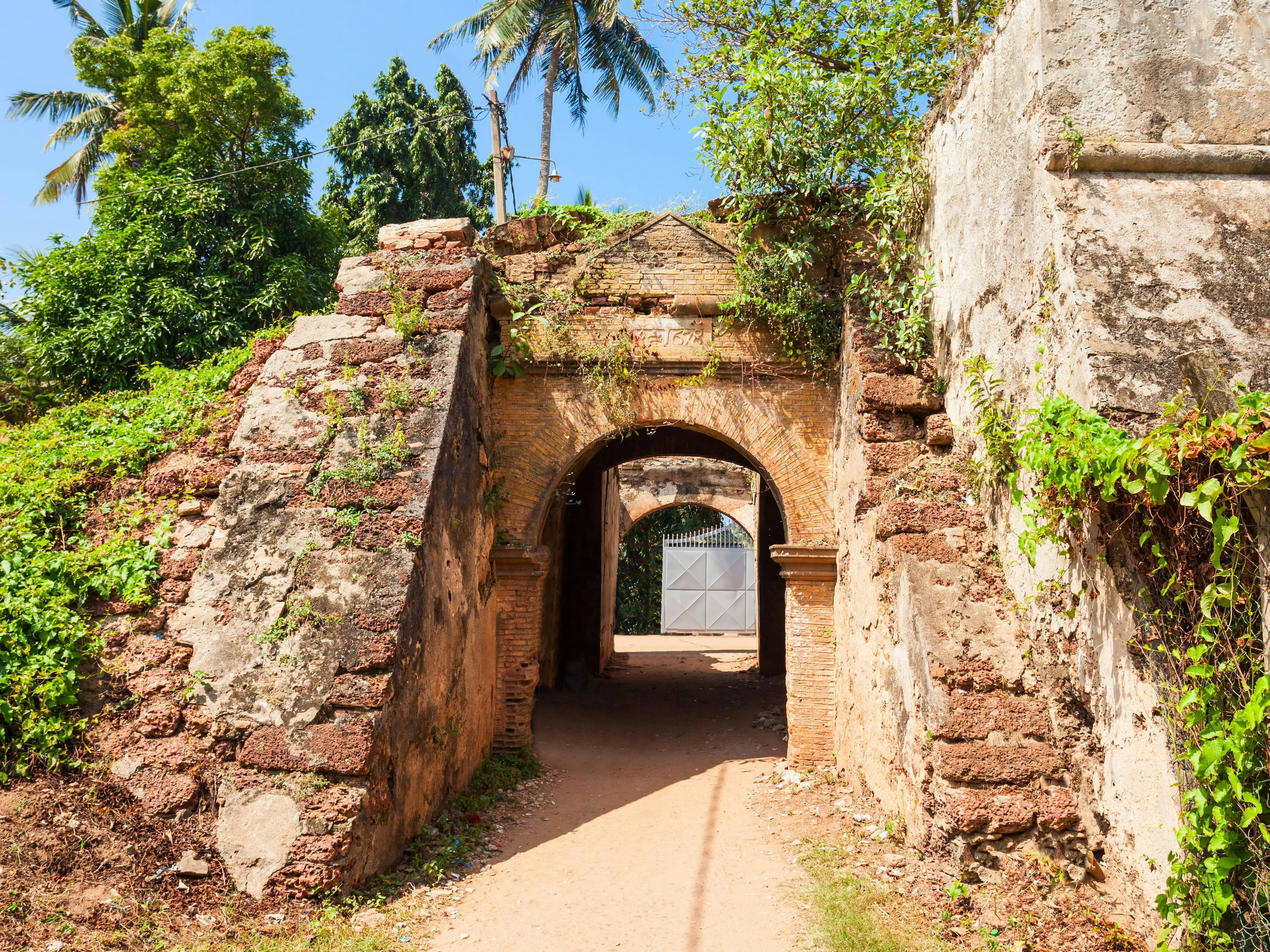 Negombo Dutch Canal Boat Cruise