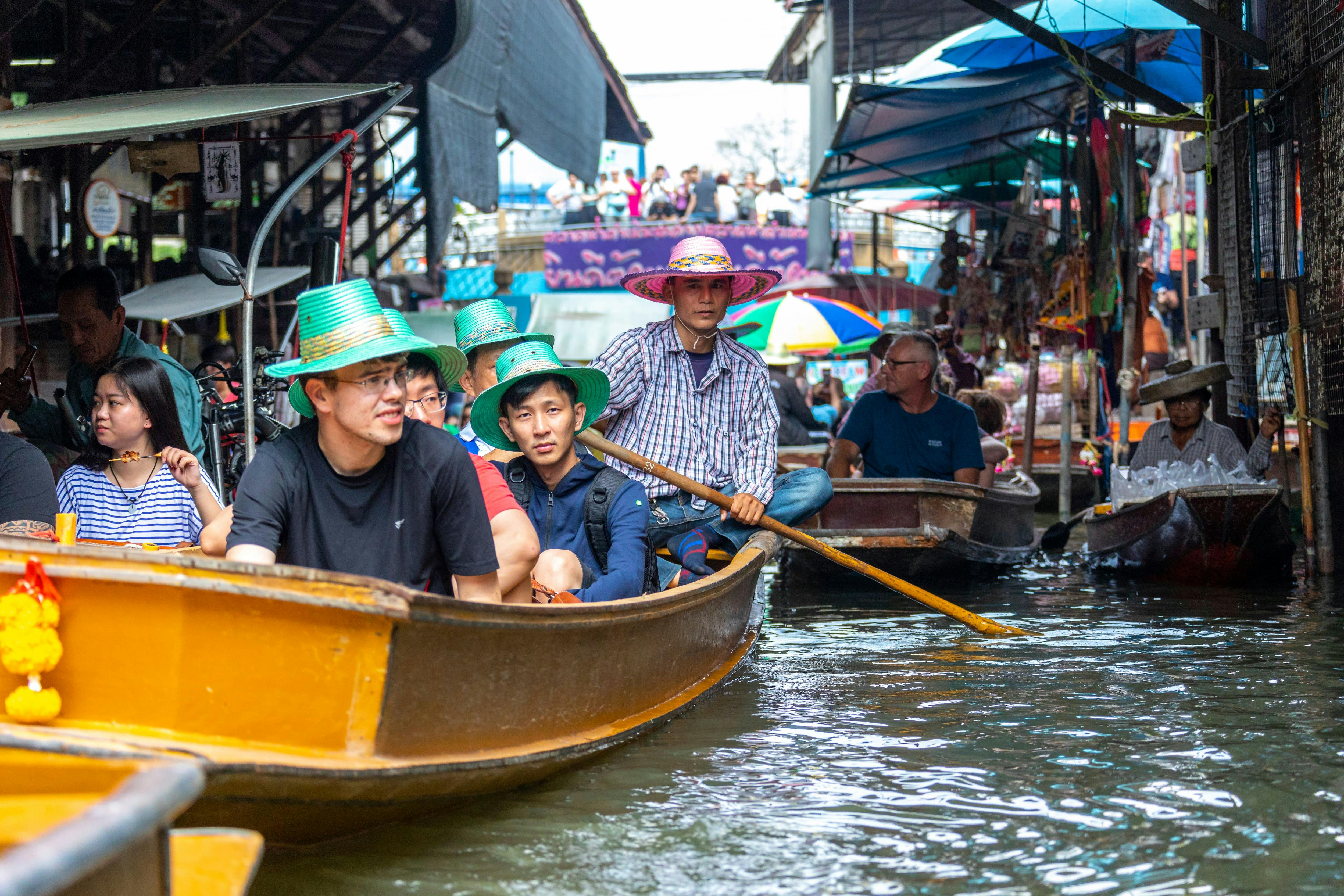 Damnoen Saduak Floating & Maeklong Railway Markets Small Group Tour