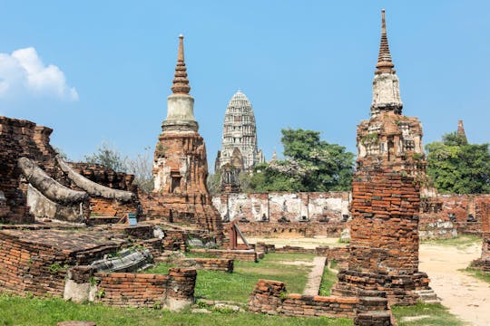 Highlights of Ayutthaya by Thanatharee