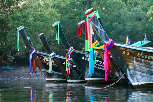 Phi Phi Overnight Tour