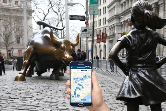Tour a piedi autoguidato di Wall Street, Financial District e One World Trade Center di New York