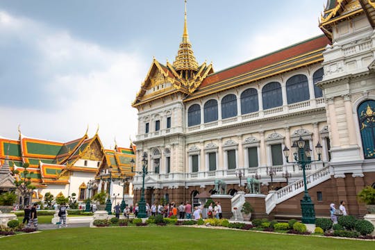 Bangkok med stadsrundtur och shopping – från Pranburi