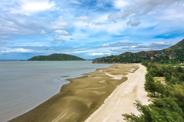 Sam Roi Yot National Park from Pranburi