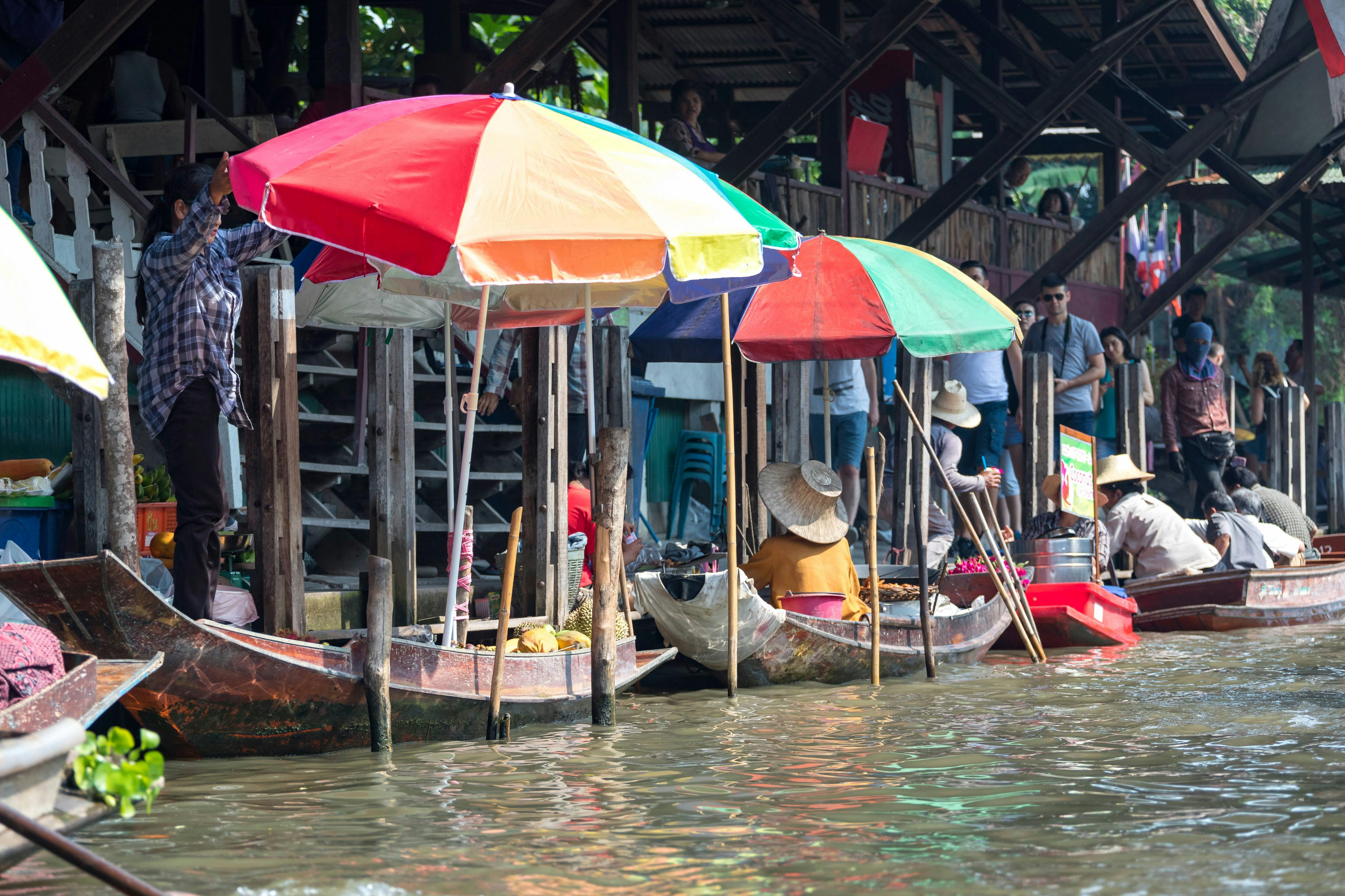 Floating Market & River Kwai Tour