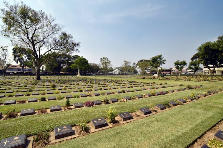 Floating Market & River Kwai Tour from Hua Hin