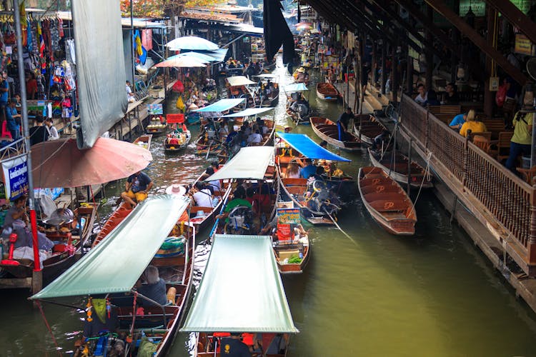 Amphawa Floating Market from Hua Hin