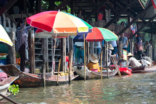 Floating Market & River Kwai Tour