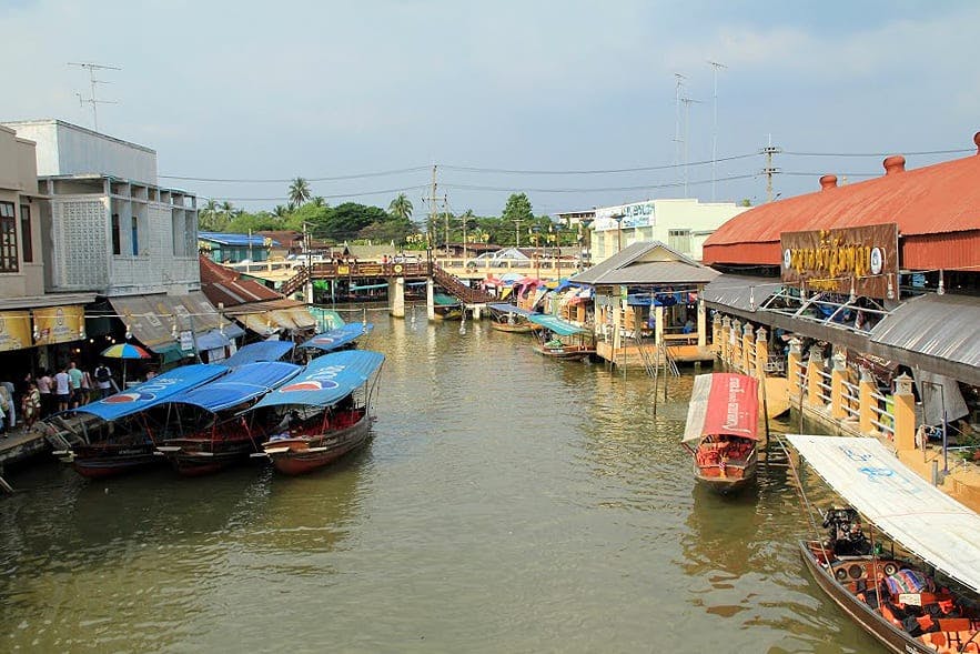 Amphawa Floating Market with Dinner