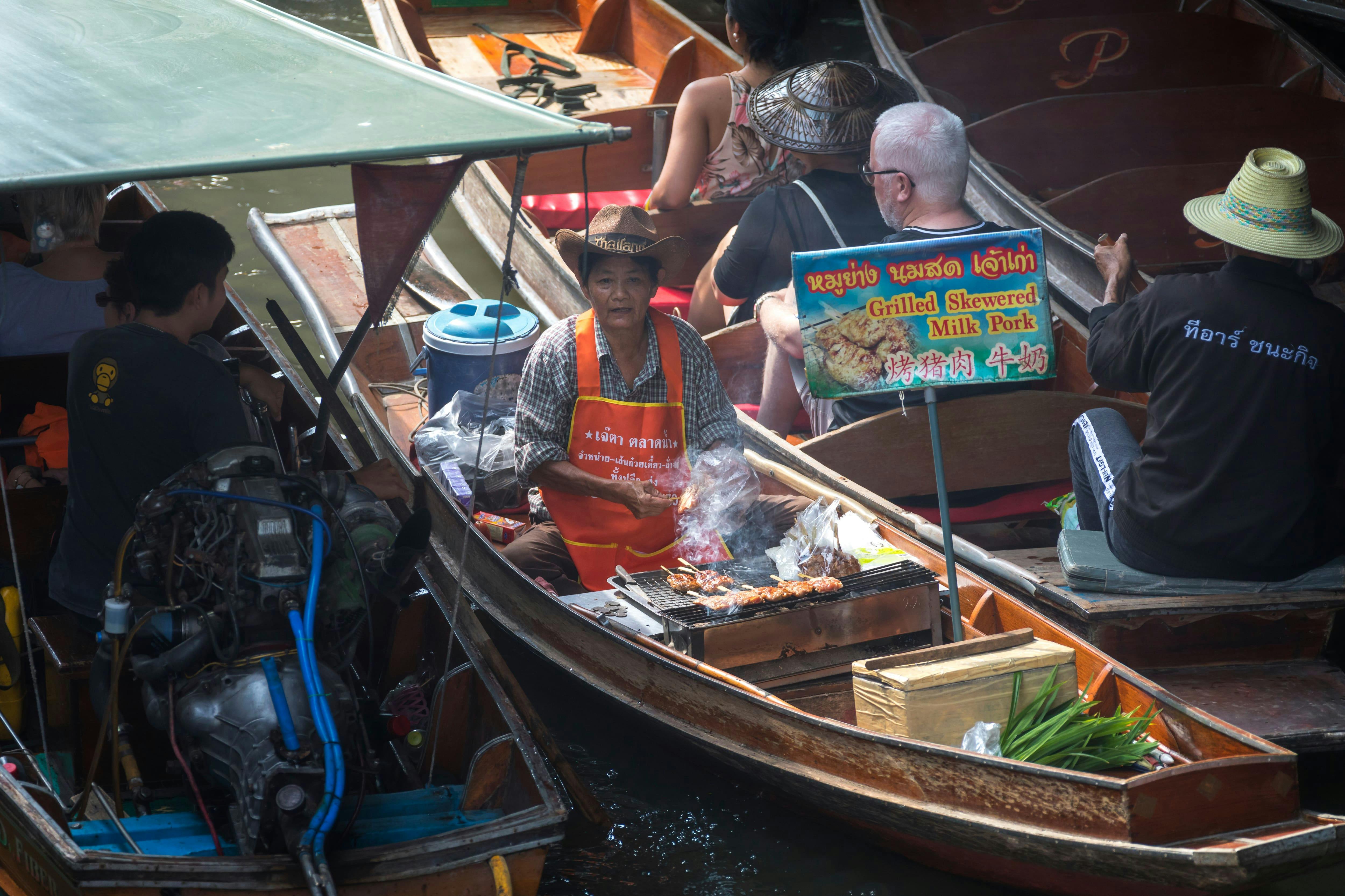 Floating Market & River Kwai Tour